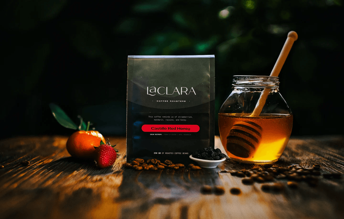 Image of Oscar Restrepos Finca La Divisa Castillo Red Honey