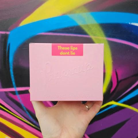 Image of These Lips Don't Lie - Honduras