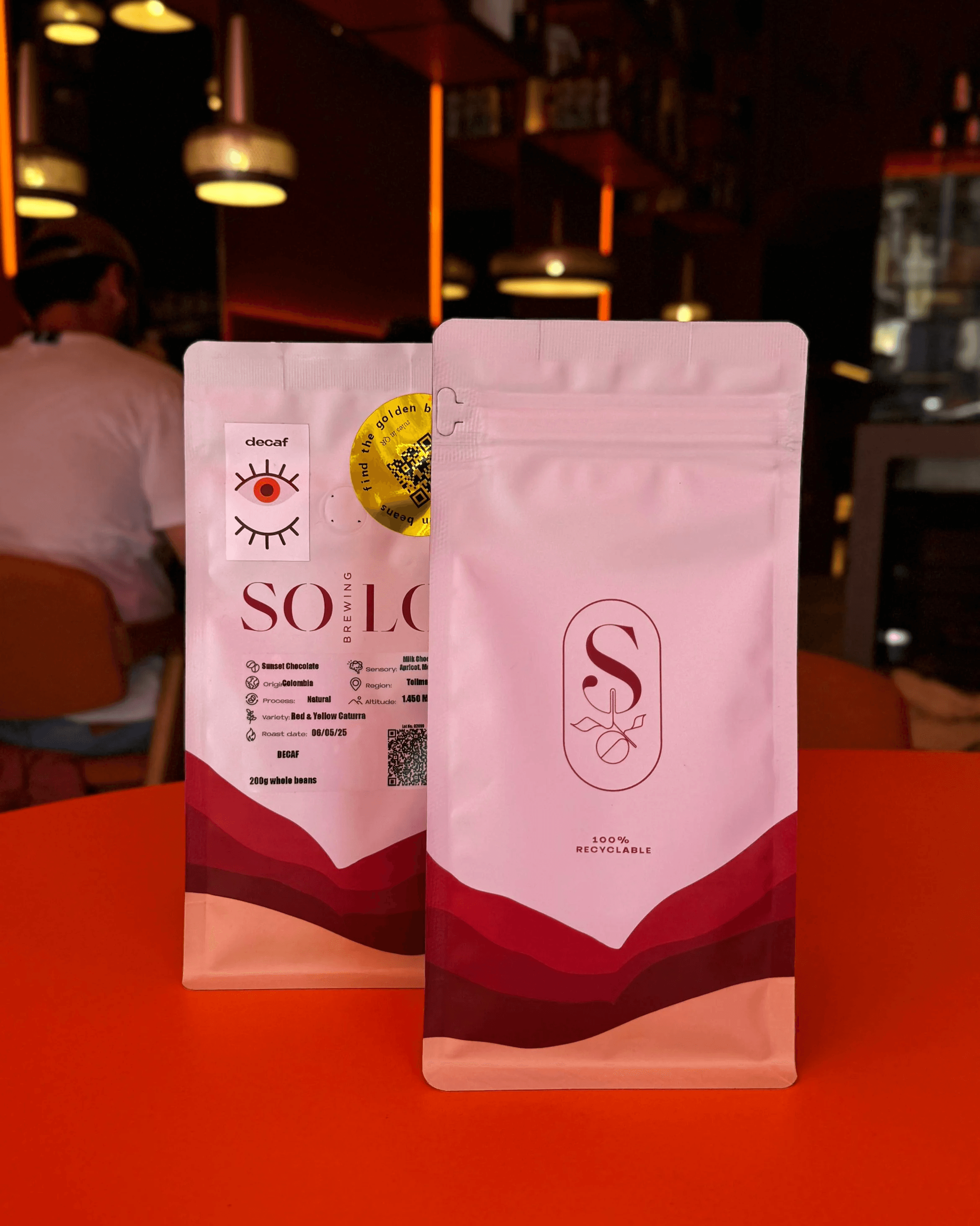 Image of Sunset Chocolate Decaf - Red Yellow Caturra Colombia