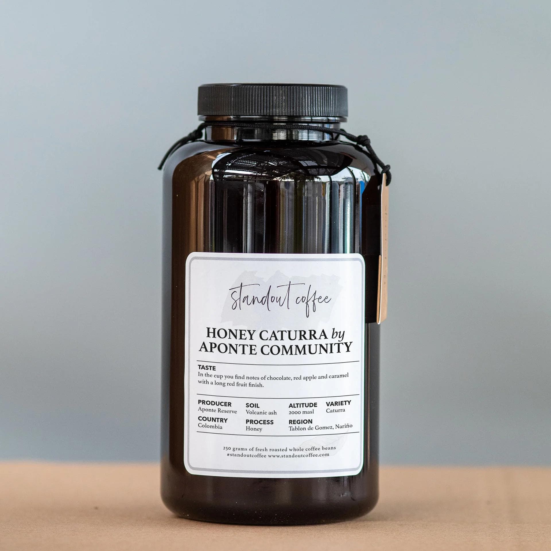 Image of Honey Caturra by Aponte Community - Colombia