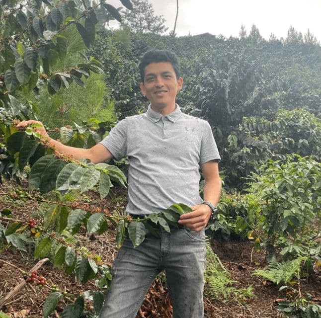 Image of Roiber Becerra - Finca Morales