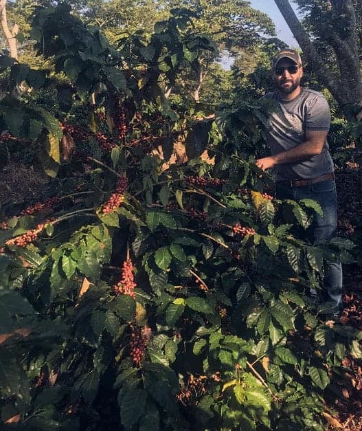 Image of El Salvador Las Dos Sofias Mario Valiente Kenya Natural